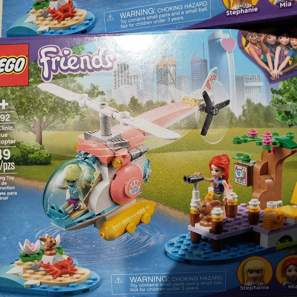 NEW LEGO FRIENDS Building Set Helicopter Vet Rescue 41692 Valentine's Day Gift 2 - Picture 4 of 16